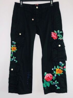Johnny Was Black Crop Embroidered Cargo Pants M EUC